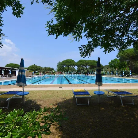 Casa de Férias Pet-friendly Bungalow With Air Conditioning Near The Adriatic Sea