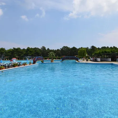 Pet-friendly Bungalow With Air Conditioning Near The Adriatic Sea * Casal Borsetti